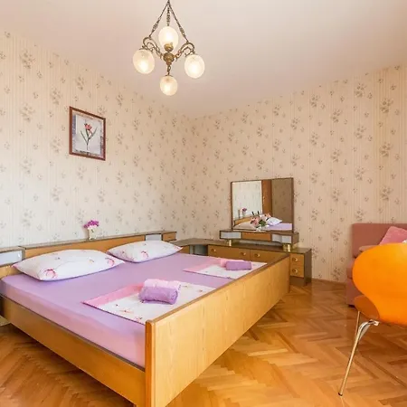 Kostovic 1943 Guest house