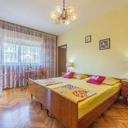 Konukevi Kostovic Vinišće